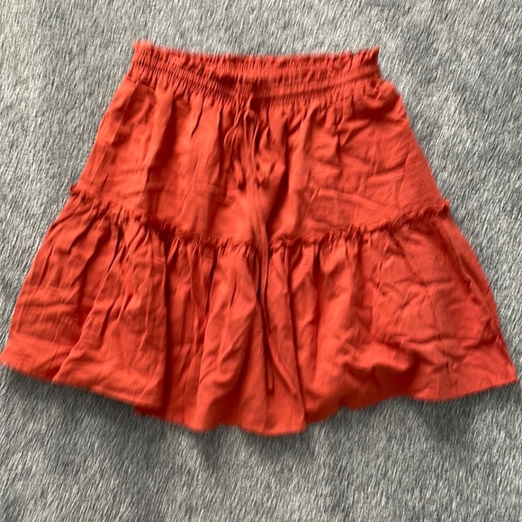 Dresses & Skirts - NWOT Skirt